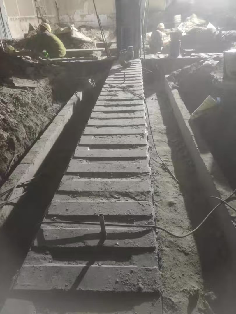 1744807824559563.jpg 2.jpg